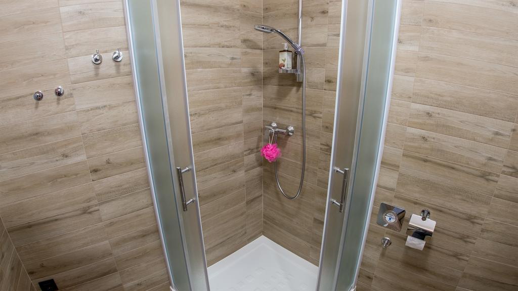 Deluxe 4 Star Studio Apartment Rijeka Luaran gambar